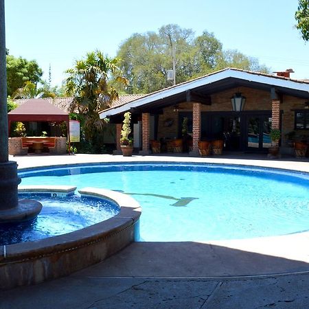 Hotel El Rancho Navojoa Esterno foto