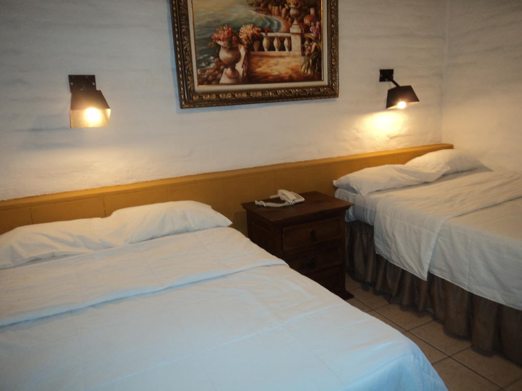 Hotel El Rancho Navojoa Esterno foto