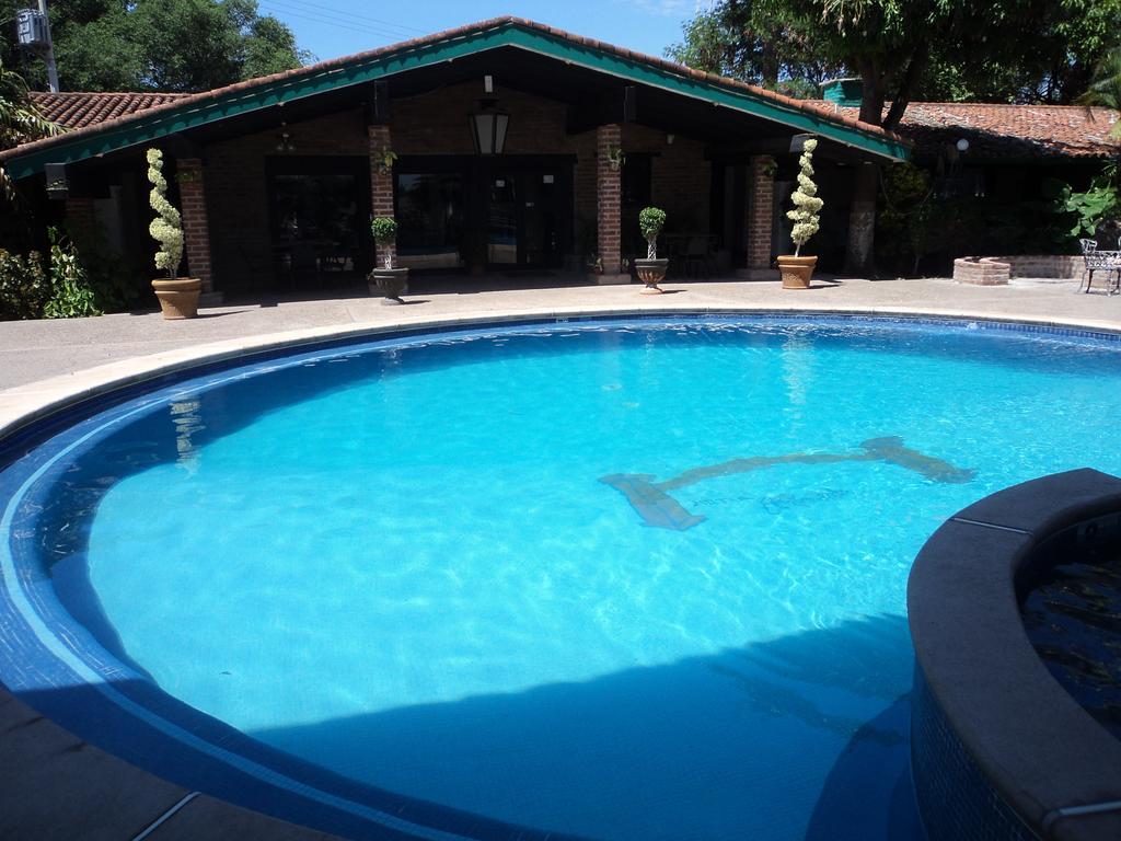 Hotel El Rancho Navojoa Esterno foto