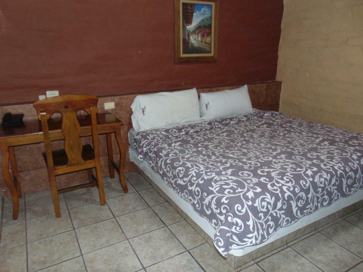 Hotel El Rancho Navojoa Esterno foto
